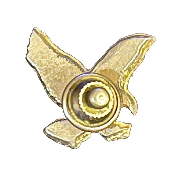 Eagle Lapel Pin Tie Tack Turquoise & Silver Tone Pewter Southwest Flying Eagle - Picture 3 of 4